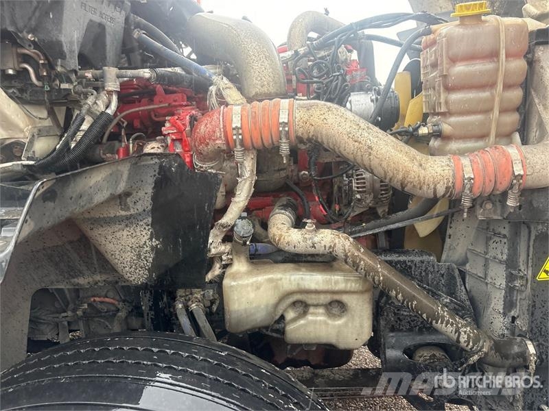 International ProStar+122 6x4 T/A Sleeper Truck Tractor Dragbilar
