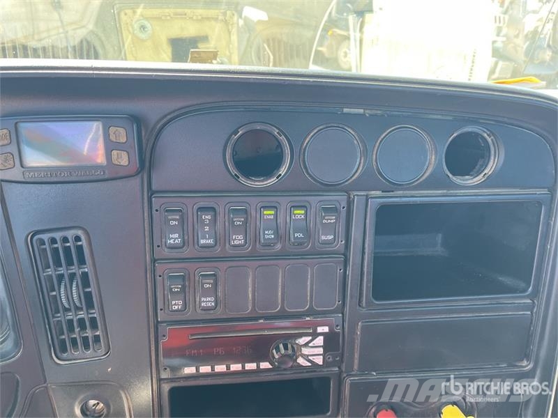 International Prostar LF627 وحدات الجر
