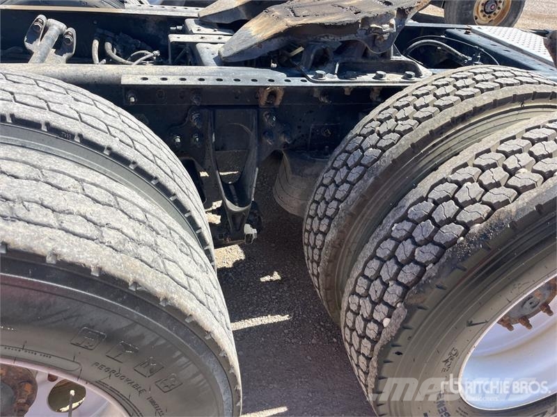 International Prostar LF627 وحدات الجر