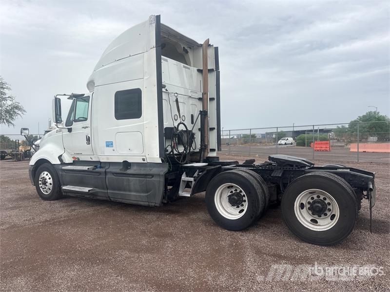 International ProStar+122 6x4 T/A Sleeper Truck Tractor Dragbilar