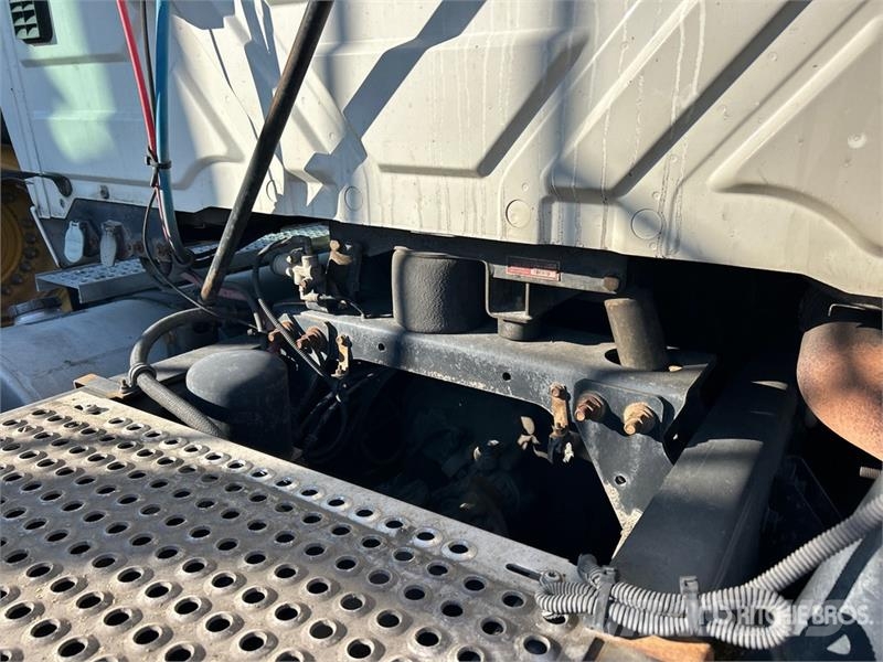 International ProStar Premium Vilcēji