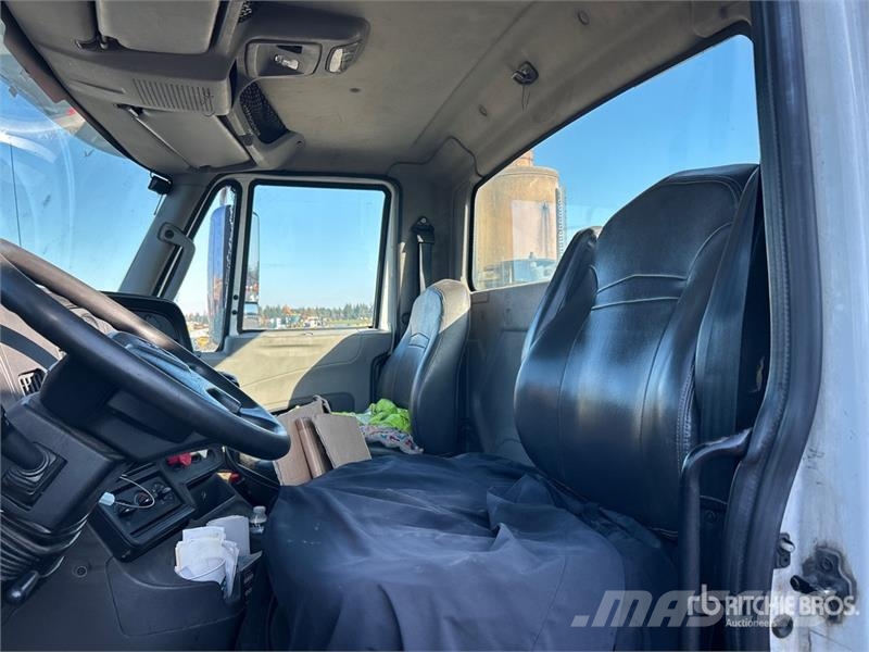 International ProStar Premium Vilcēji