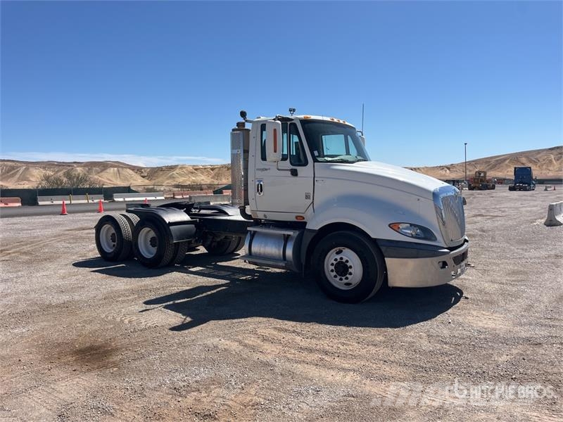 International Prostar LF627 وحدات الجر
