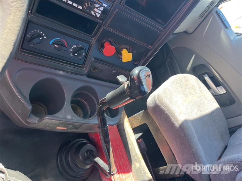 International Prostar LF627 وحدات الجر