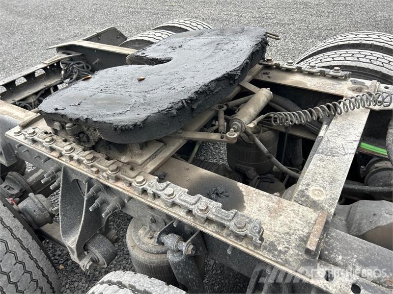 International Prostar+113 6x4 T/A Sleeper Truck Tractor وحدات الجر