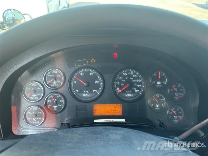 International ProStar+ 122 وحدات الجر