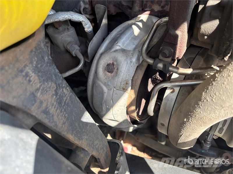 International RH613 6x4 T/A Day Cab Truck Tractor Sattelzugmaschinen