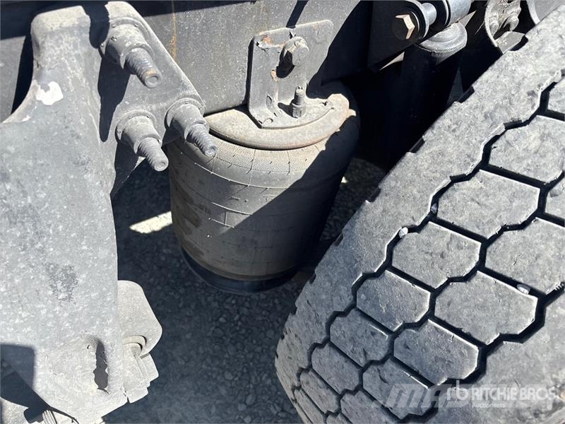 International RH613 6x4 T/A Day Cab Truck Tractor Sattelzugmaschinen