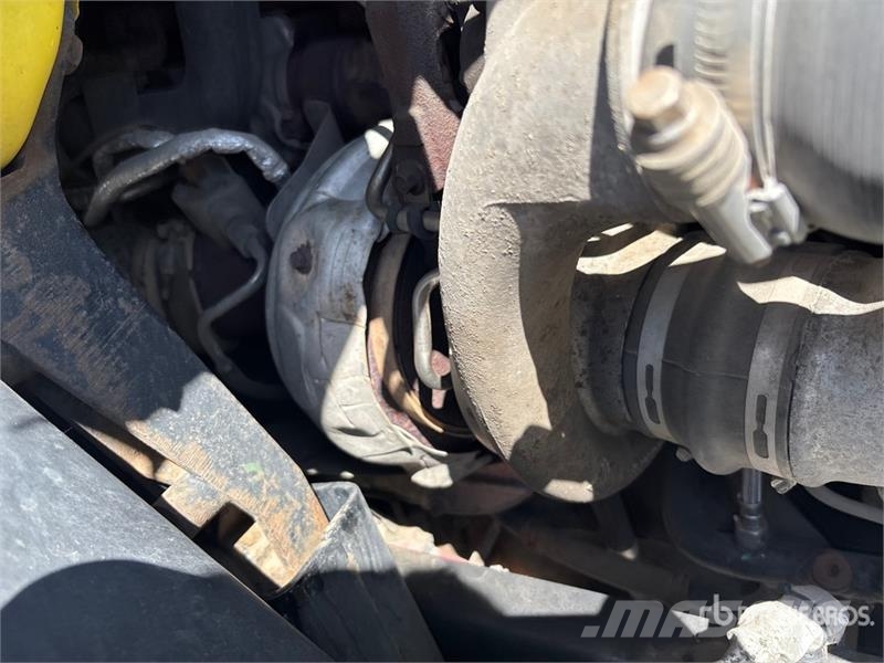 International RH613 6x4 T/A Day Cab Truck Tractor Sattelzugmaschinen