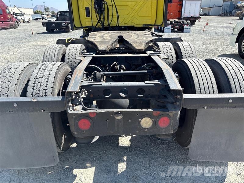 International RH613 6x4 T/A Day Cab Truck Tractor Sattelzugmaschinen