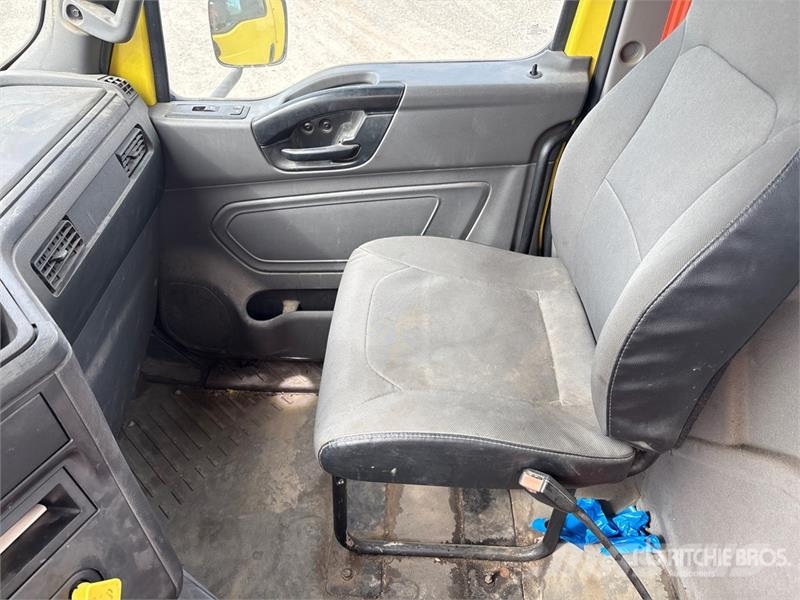 International RH613 6x4 T/A Day Cab Truck Tractor Prime Movers