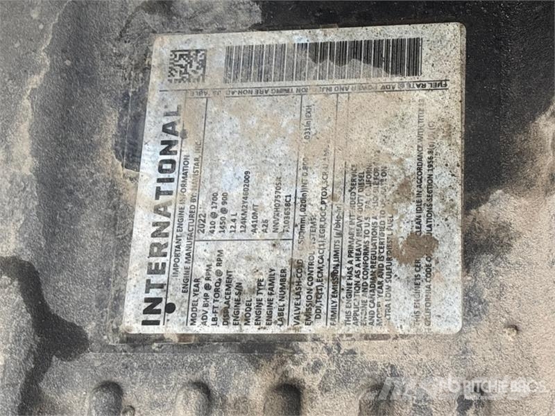 International RH613 6x4 T/A Day Cab Truck Tractor وحدات الجر
