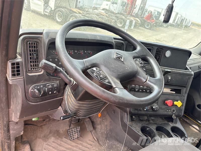 International RH613 6x4 T/A Day Cab Truck Tractor Prime Movers