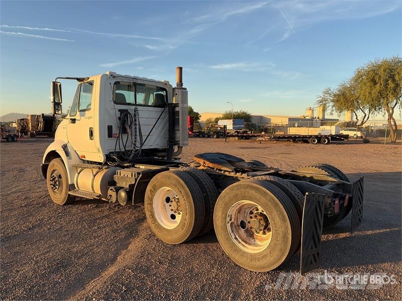 International TranStar 8600 Trekkers