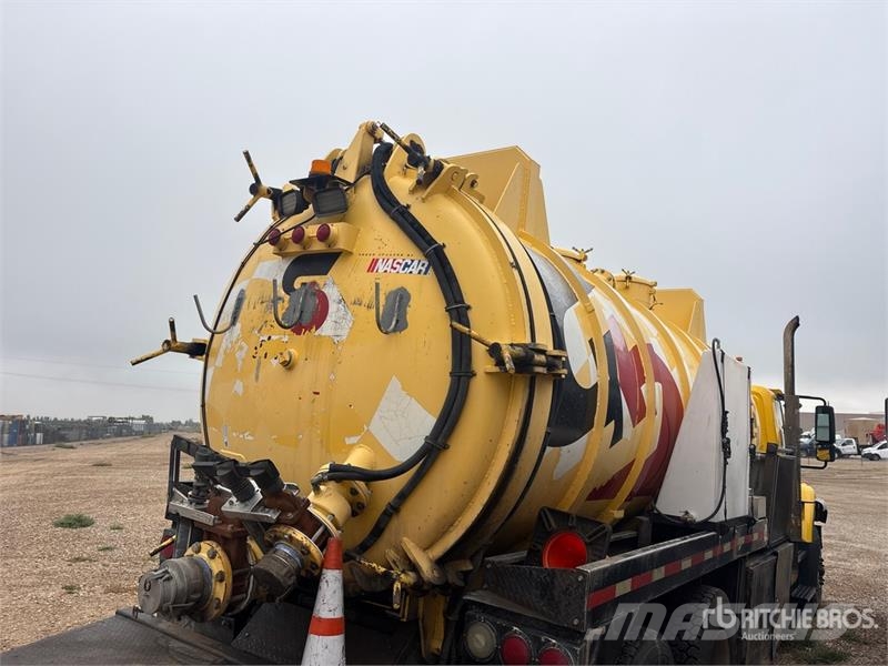 International WorkStar 7400 6x4 Vacuum Excavator Truck (Inoperab Kombi vozila/ vakum kamioni