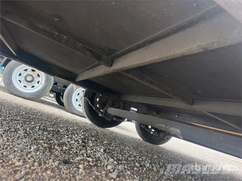 Interstate 12 ft T/A Enclosed Trailer (Inoperable) Prikolice zabojniki