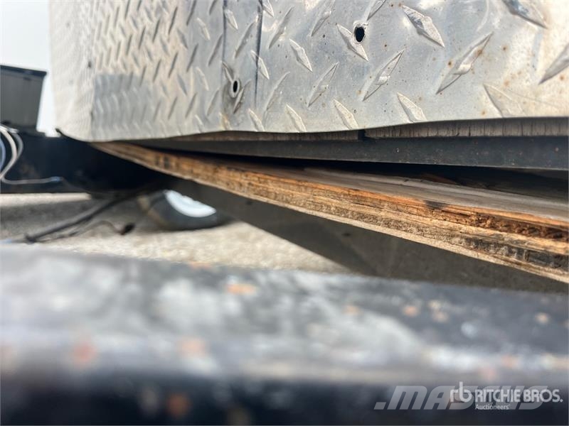 Interstate 12 ft T/A Enclosed Trailer (Inoperable) Prikolice zabojniki