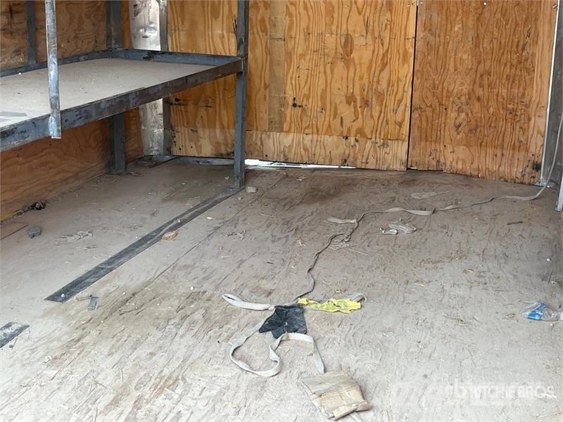 Interstate 12 ft T/A Enclosed Trailer (Inoperable) Prikolice zabojniki
