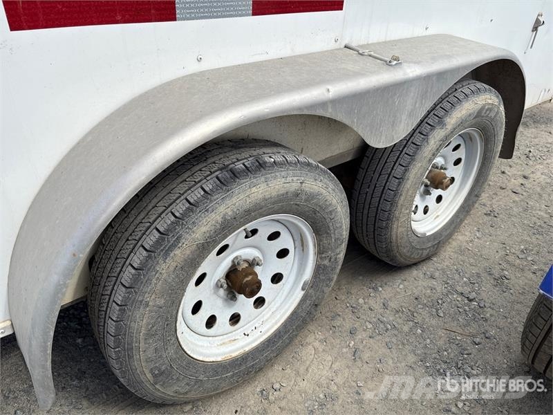 Interstate 14 ft T/A Enclosed Trailer Gesloten opbouw trailers