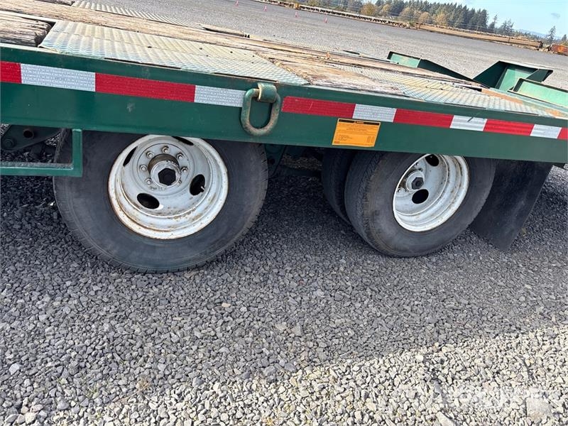 Interstate 20DT 24 ft T/A Equipment Trailer مقطورات مركبات نقل