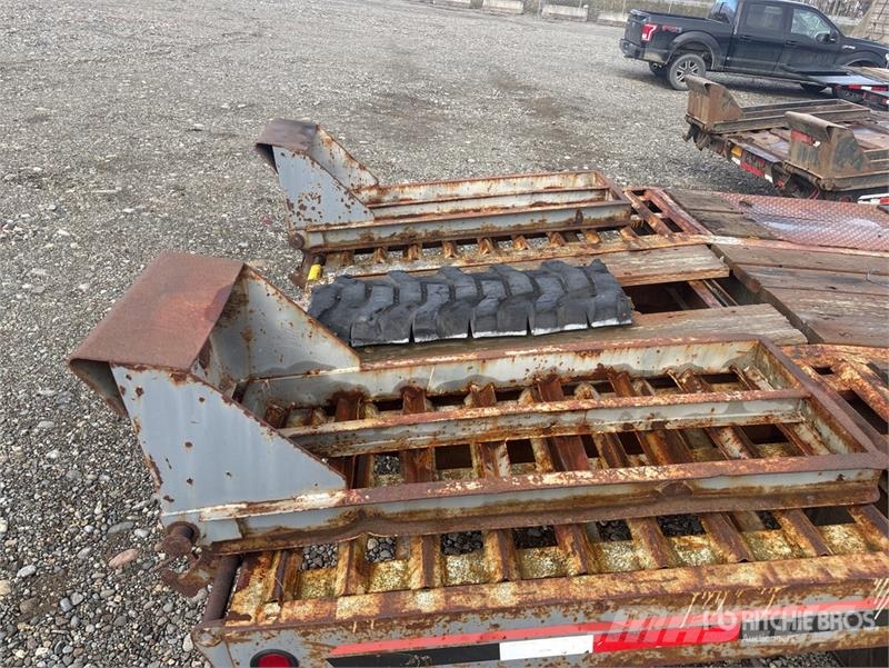 Interstate 20TDA 24 ft T/A Equipment Trailer Prikolice za prevoz vozil