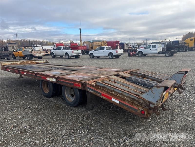 Interstate 20TDA 24 ft T/A Equipment Trailer Prikolice za prevoz vozil