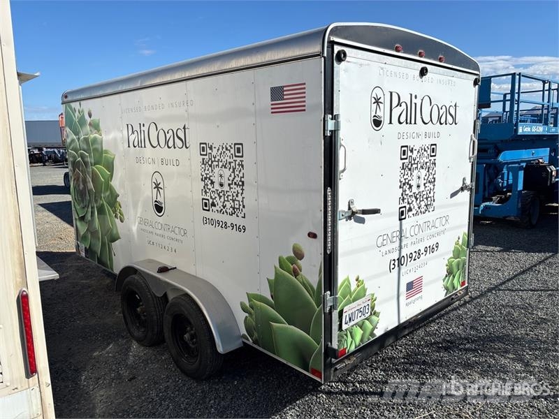 Interstate TRPL42-39258 14 ft T/A Enclosed Trailer 厢式拖车
