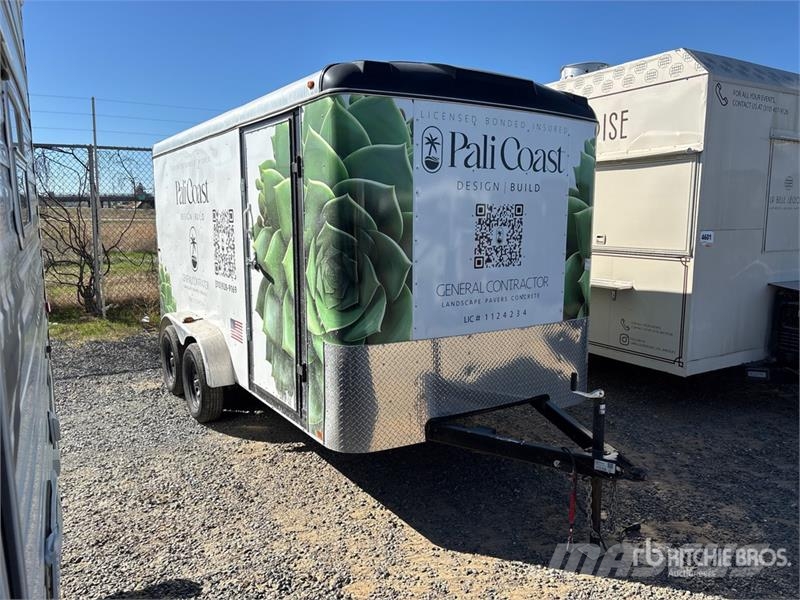 Interstate TRPL42-39258 14 ft T/A Enclosed Trailer 厢式拖车