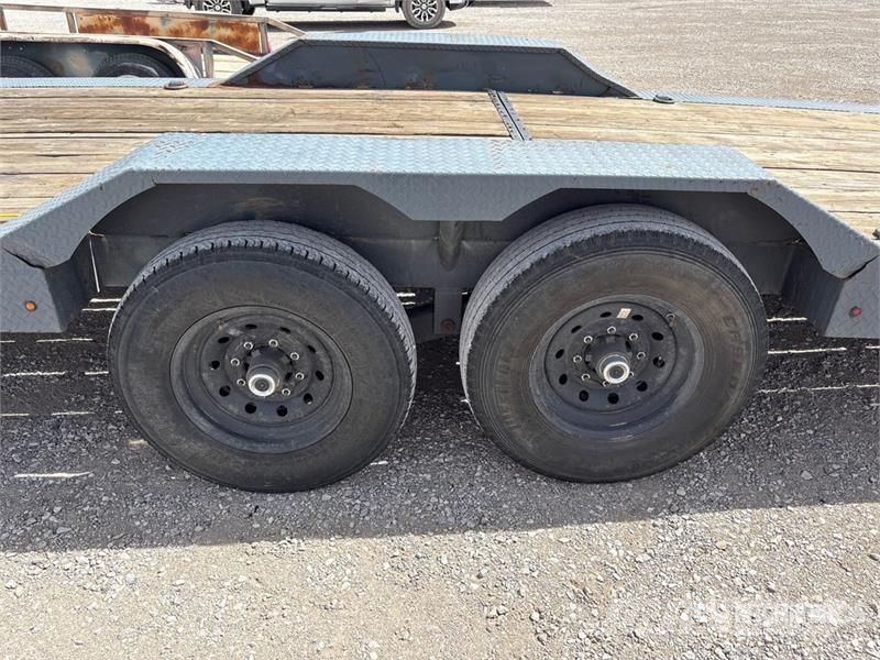 IPT T/A Equipment Trailer Remolques para transporte de vehículos
