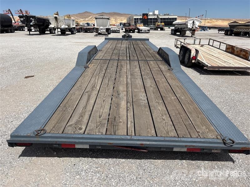 IPT T/A Equipment Trailer Remolques para transporte de vehículos