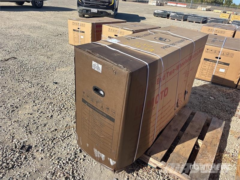  IRMOTO-BLACK Electric Moped (Unused) PKWs