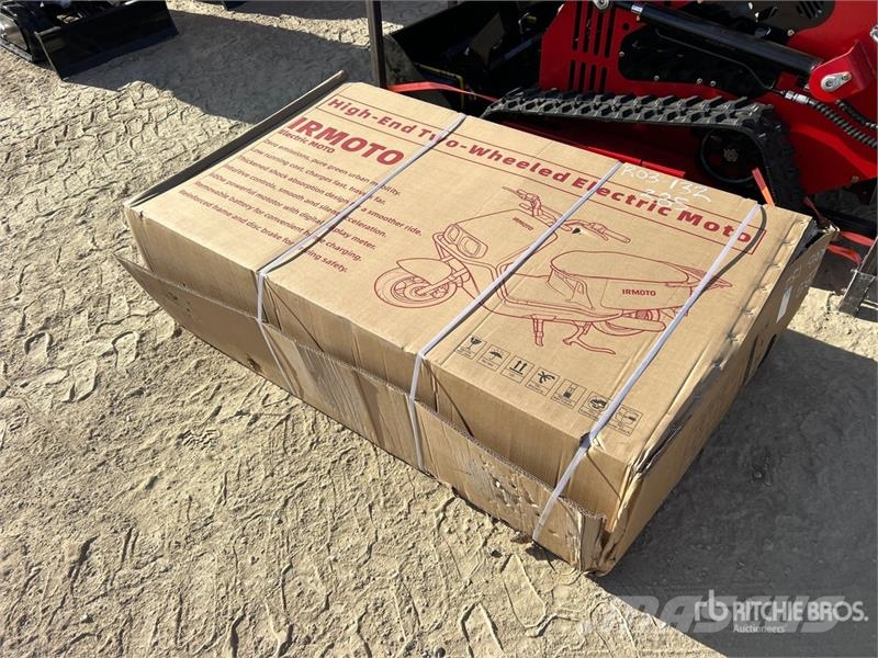 IRMOTO-RED Electric Moped (Unused) سيارات