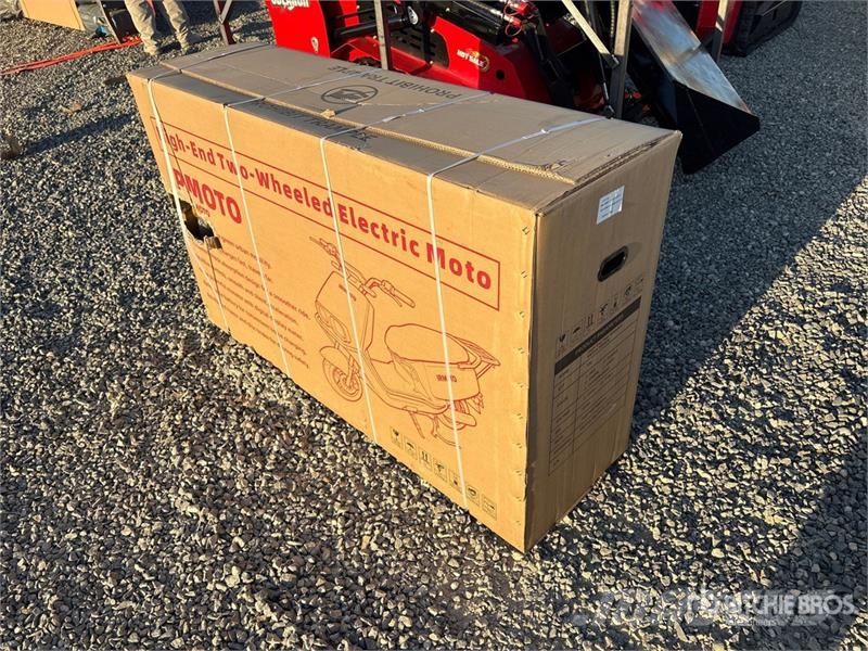 IRMOTO-RED Electric Moped (Unused) PKWs