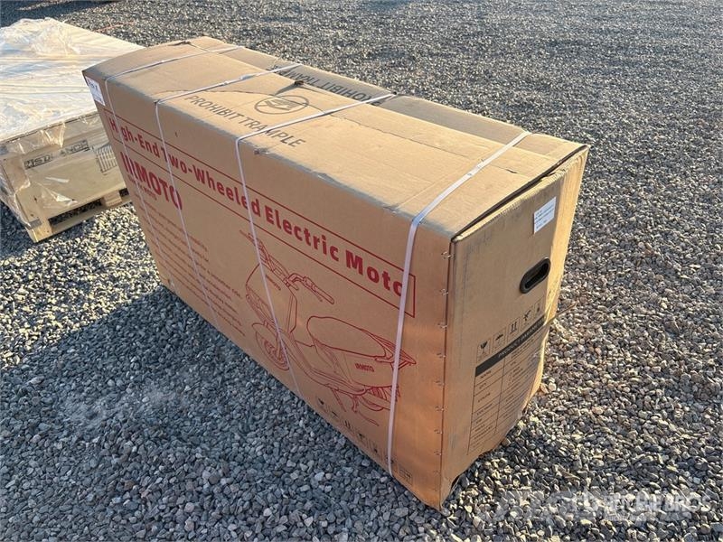 IRMOTO-RED Electric Moped (Unused) PKWs
