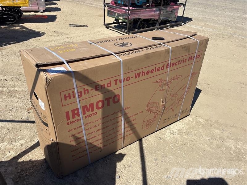 IRMOTO-WHITE Electric Moped (Unused) PKWs