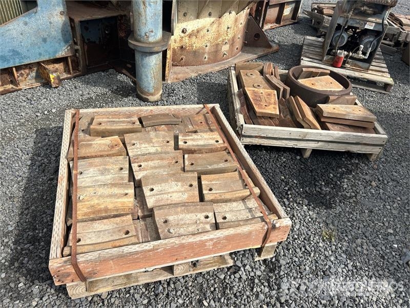  ISC 103 Vertical Shaft Impact Crusher قطع غيار المخلفات / إعادة التدوير والمحاجر