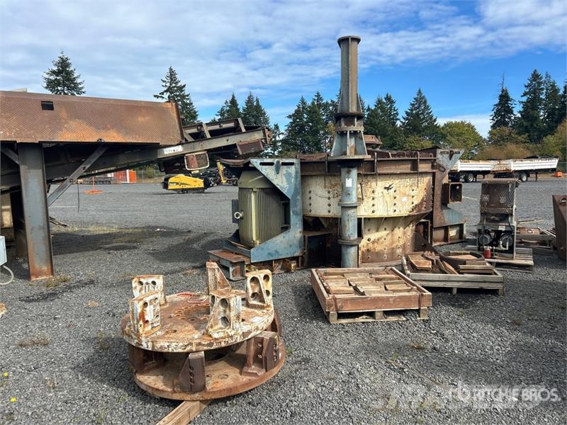  ISC 103 Vertical Shaft Impact Crusher قطع غيار المخلفات / إعادة التدوير والمحاجر