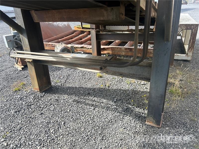  ISC 82-EVT Vertical Shaft Impact Crusher قطع غيار المخلفات / إعادة التدوير والمحاجر