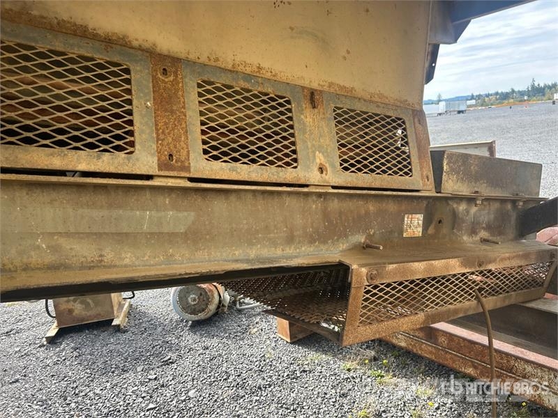  ISC 82-EVT Vertical Shaft Impact Crusher قطع غيار المخلفات / إعادة التدوير والمحاجر