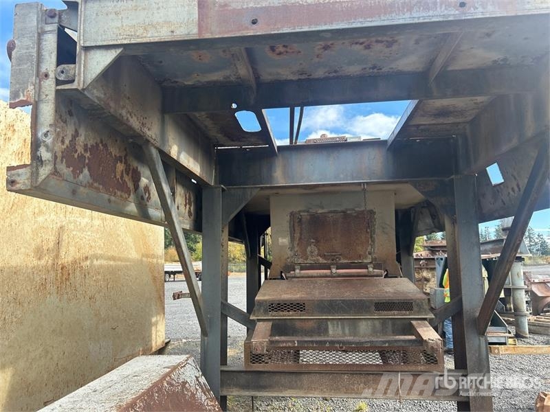  ISC 82-EVT Vertical Shaft Impact Crusher قطع غيار المخلفات / إعادة التدوير والمحاجر