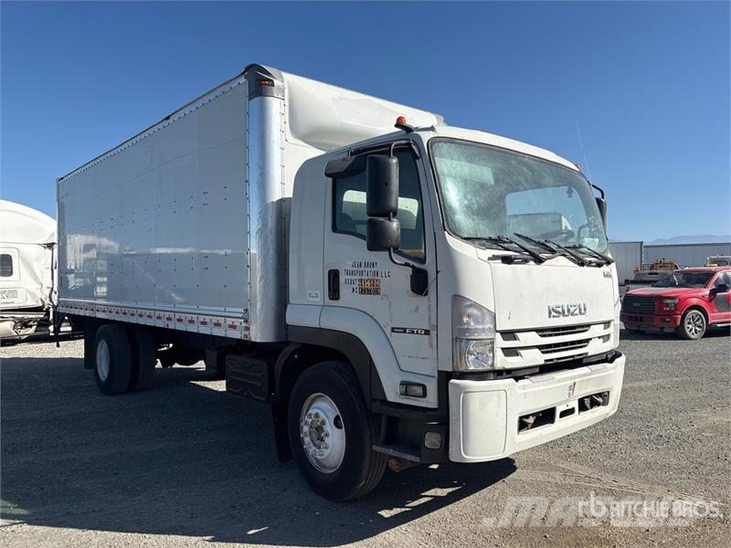 Isuzu FTR 4x2 Van Truck Фургони