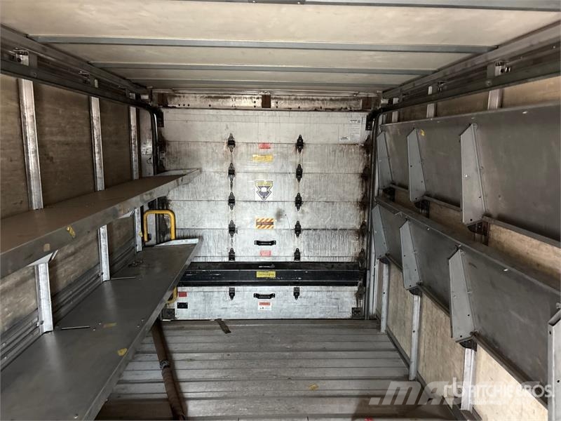Isuzu NPR Furgons