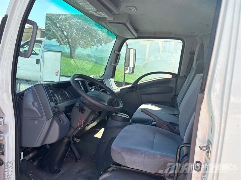 Isuzu NPR Pašizgāzējs