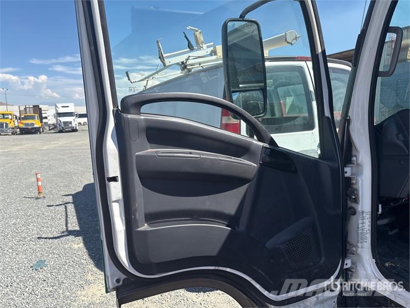 Isuzu NPR Pašizgāzējs