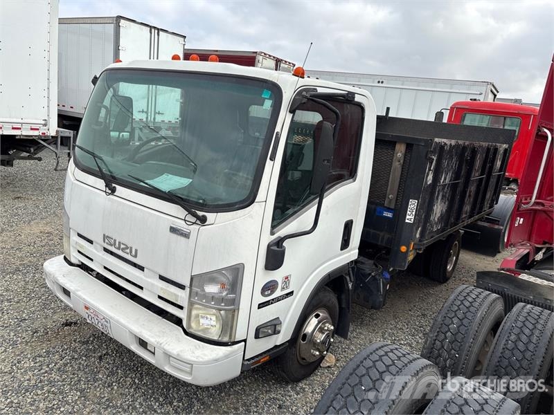 Isuzu NPR Kamioni sa otvorenim sandukom