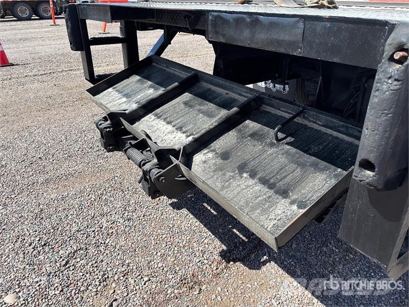 Isuzu NPR Camiones con temperatura controlada