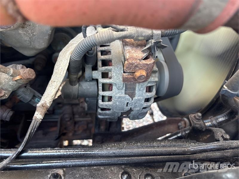 Isuzu NPR شاحنات بدرجة حرارة قابلة للضبط