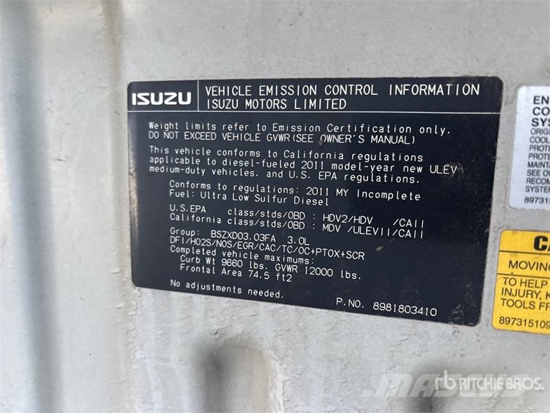 Isuzu NPR Kofferaufbau