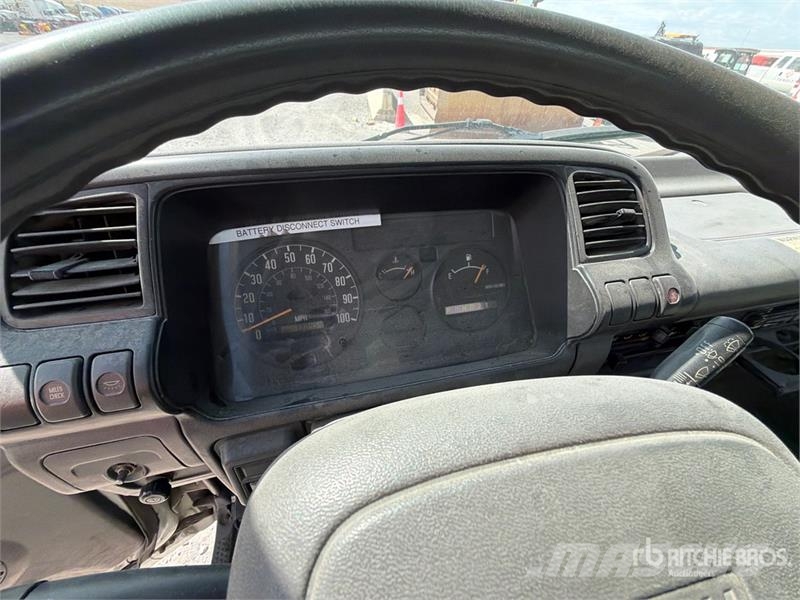 Isuzu NPR Kamioni za čišćenje ulica