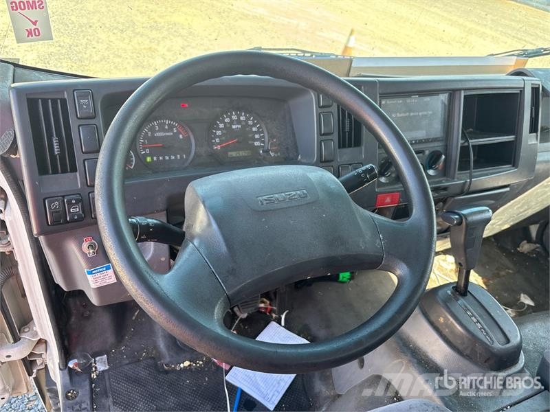 Isuzu NPR Furgons